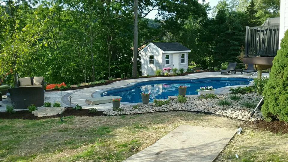 Choosing a Landscape Design Style: Modern or Traditional?