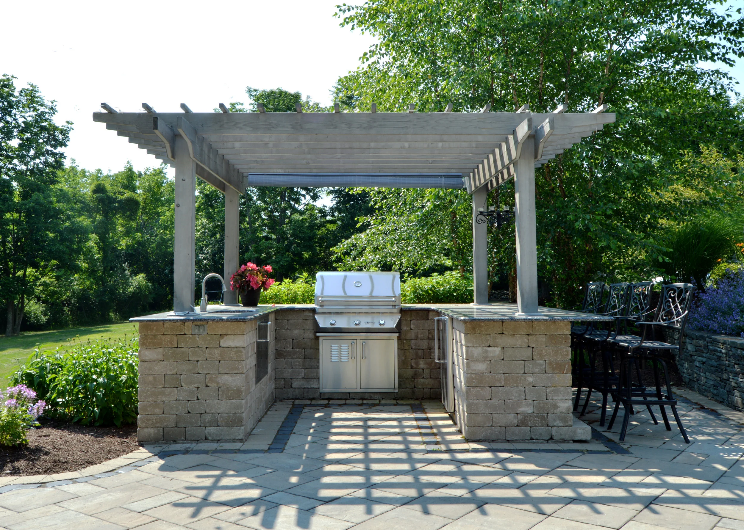 How to Choose the Right Patio Roofing Option for Your Bethel, NY, Backyard