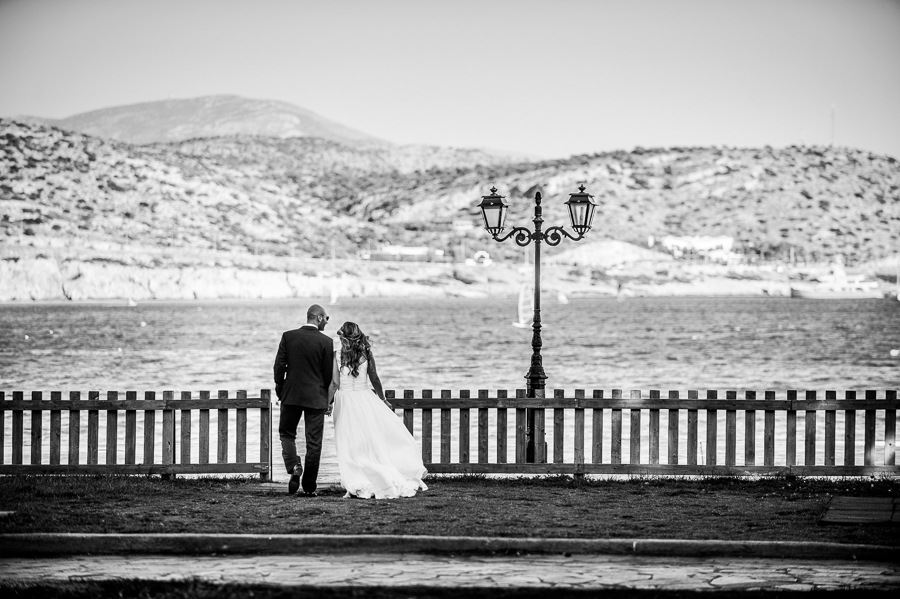 06_After_wedding_location_athens_by_the_sea_wooden_fence.jpg