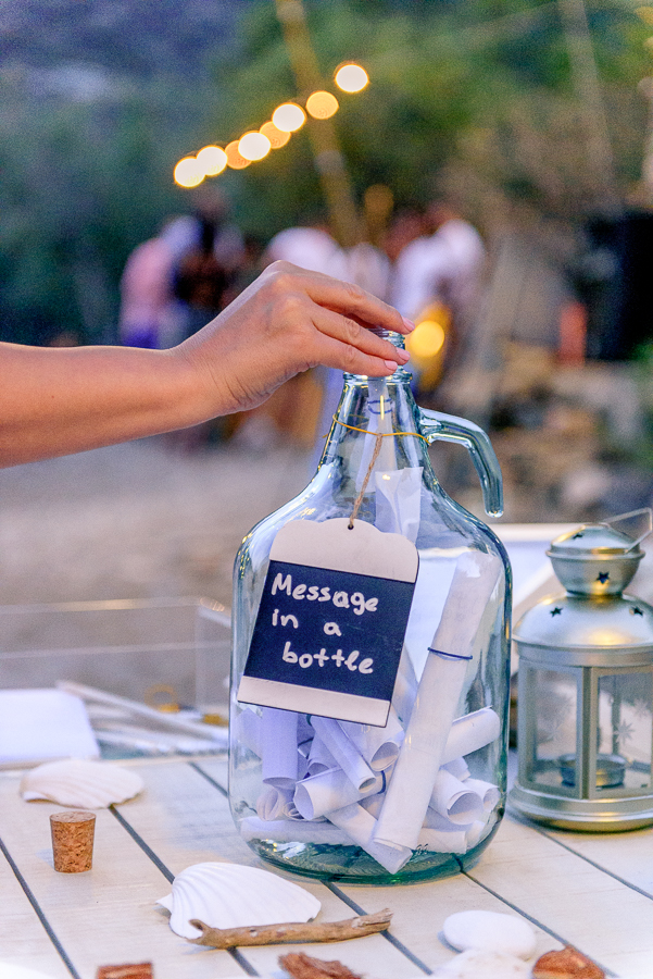 161_message in a bottle.jpg