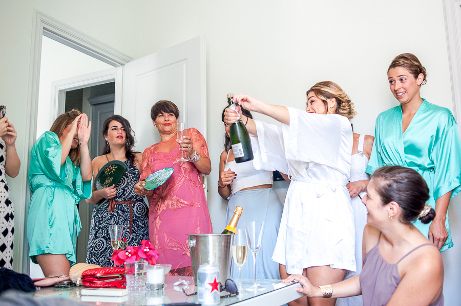 88_Hydra_wedding_photographer bride with the champaign.jpg