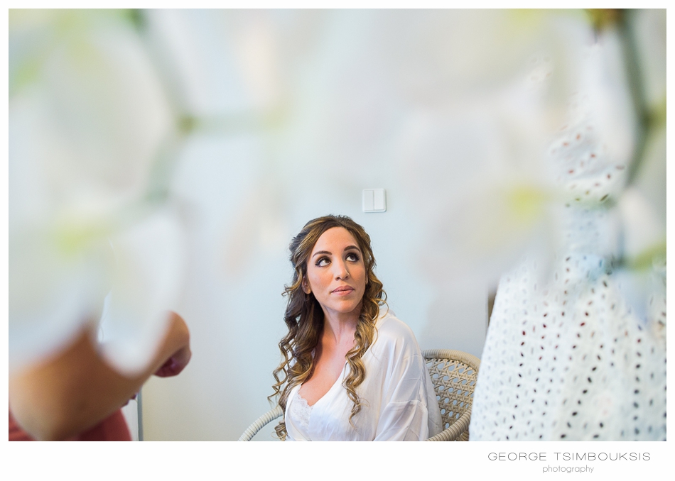 52_Wedding in Chios portrait incide the flowers.jpg