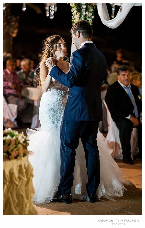 134_Wedding in Chios first dance.jpg