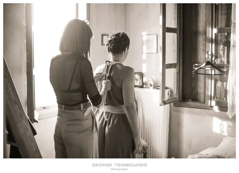 84_Wedding in Mystras_getting ready.jpg