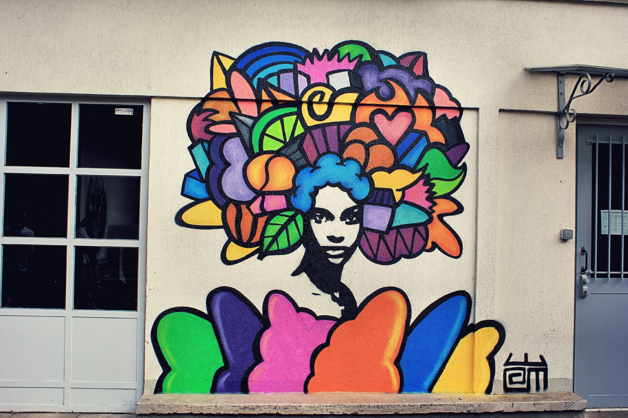 "Afro Power" - Mural by Alloyius Mcilwaine (Vitry Sur Seine, France)