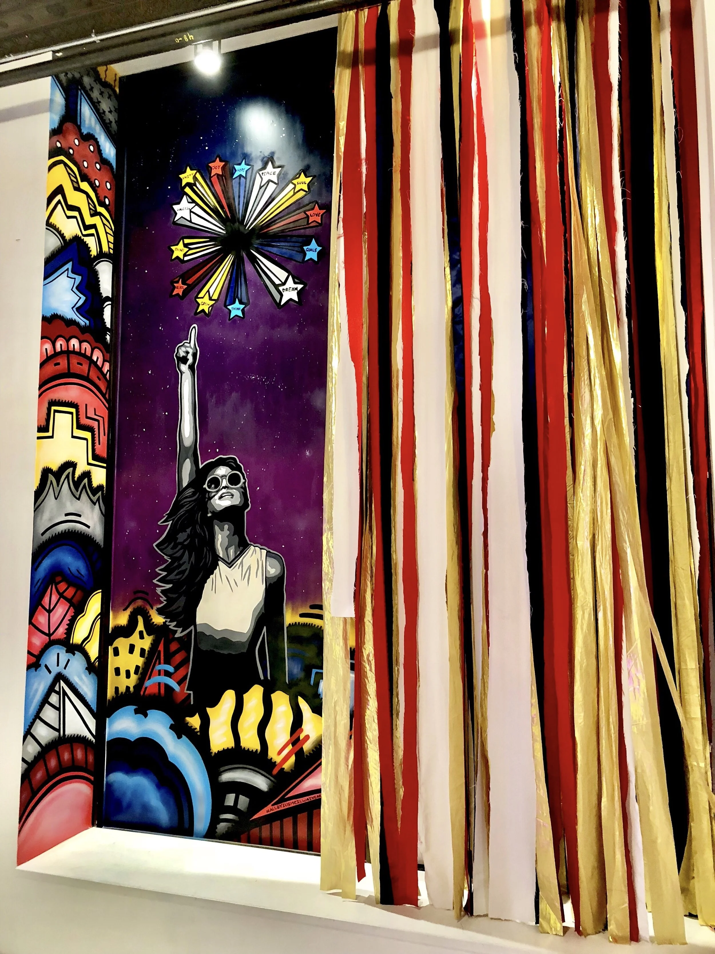 Photo Pop Philly "Reach for the Stars" Mural by Alloyius Mcilwaine