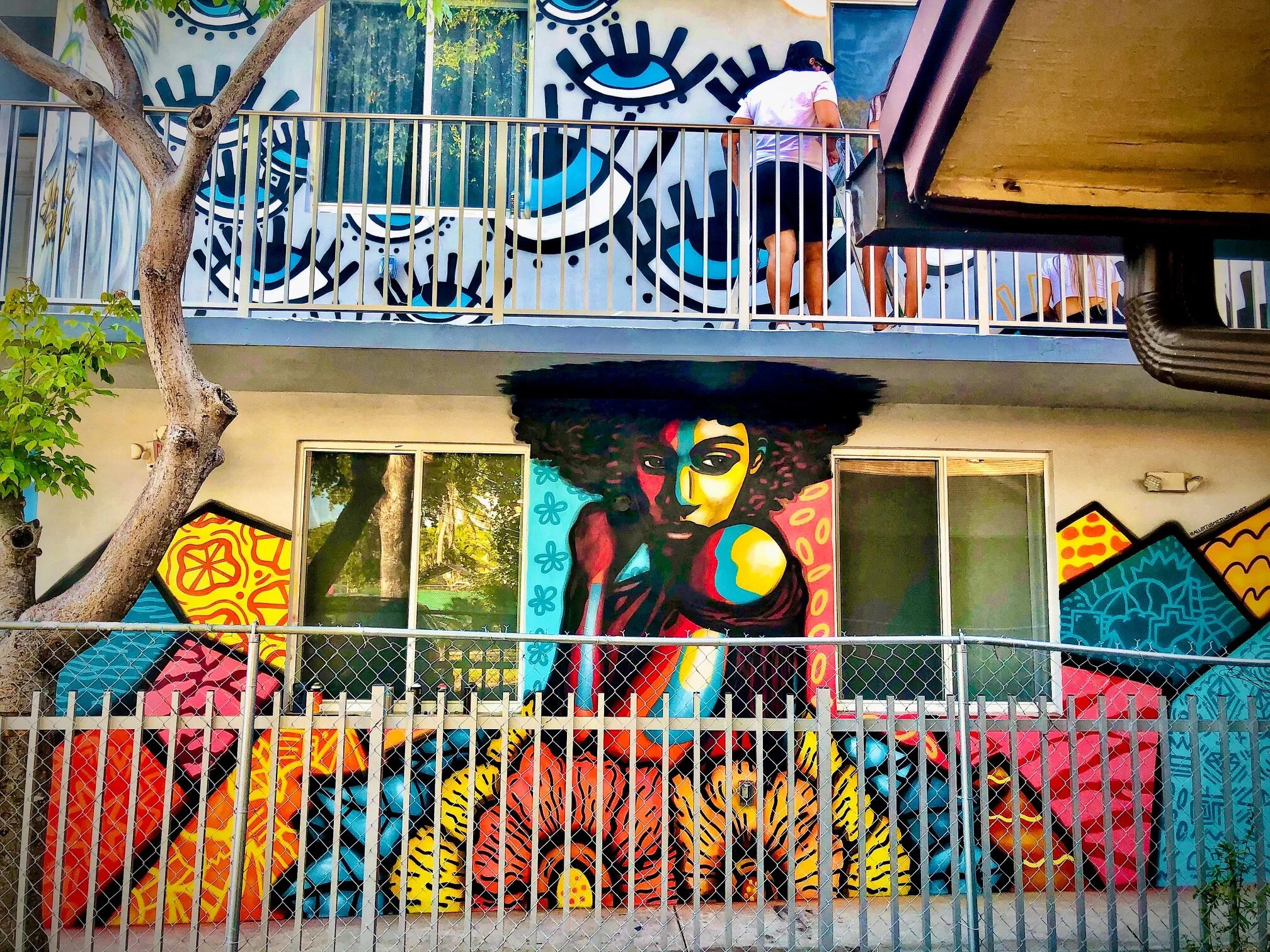 "Wynwood Boutique" Mural by Alloyius Mcilwaine
