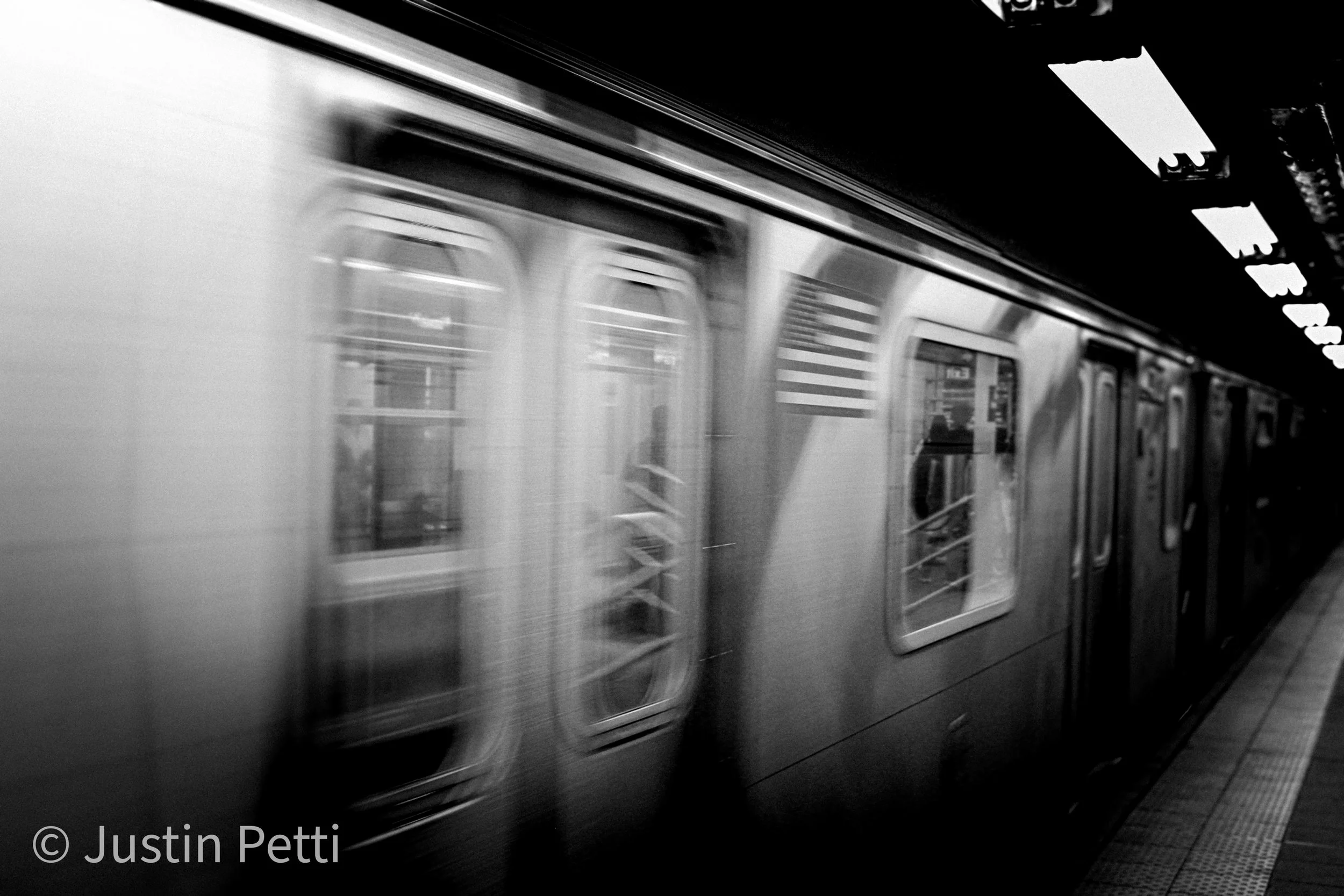 SubwayBW-1.JPG