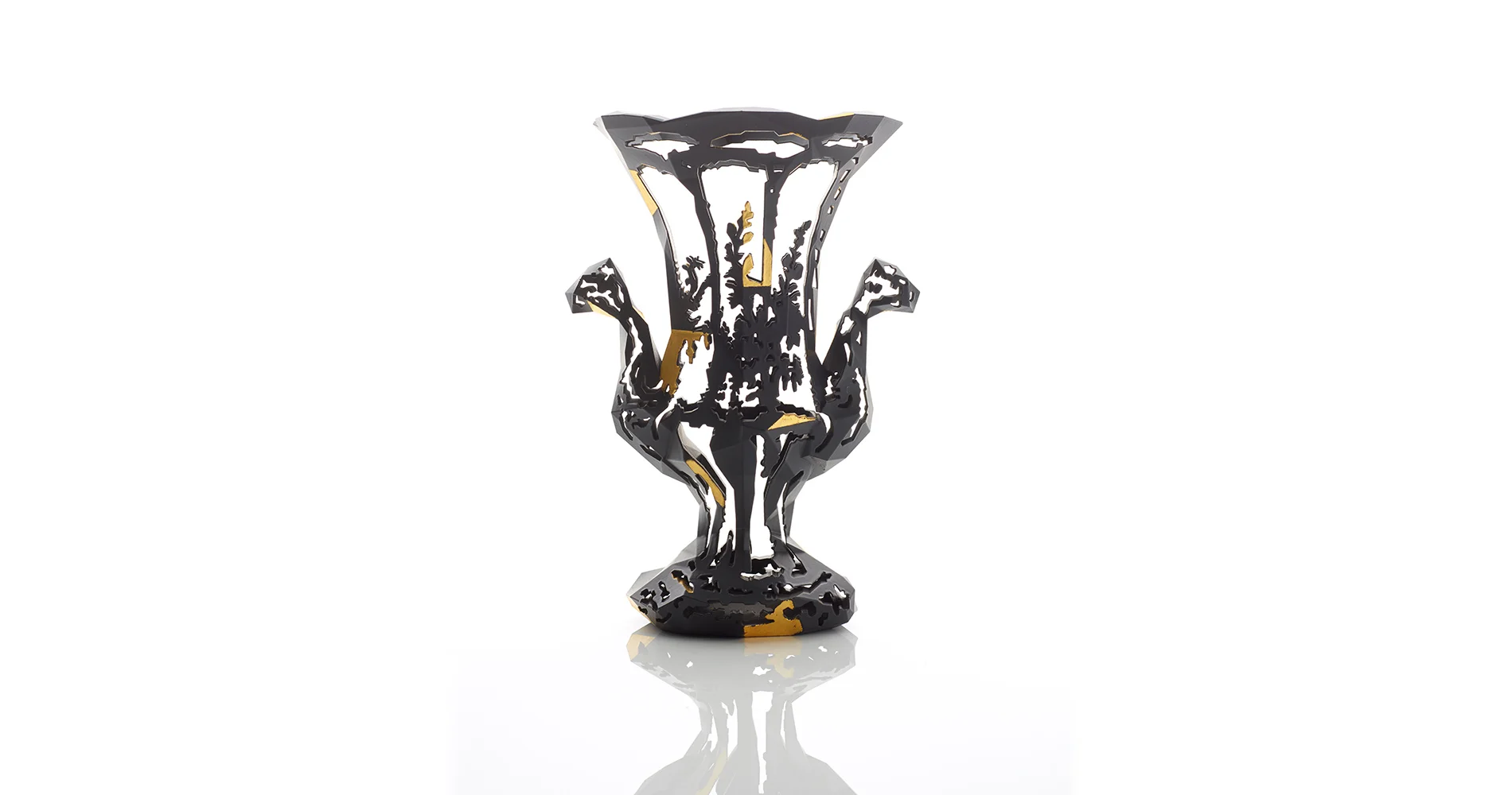 Vncnns Vase, 2013