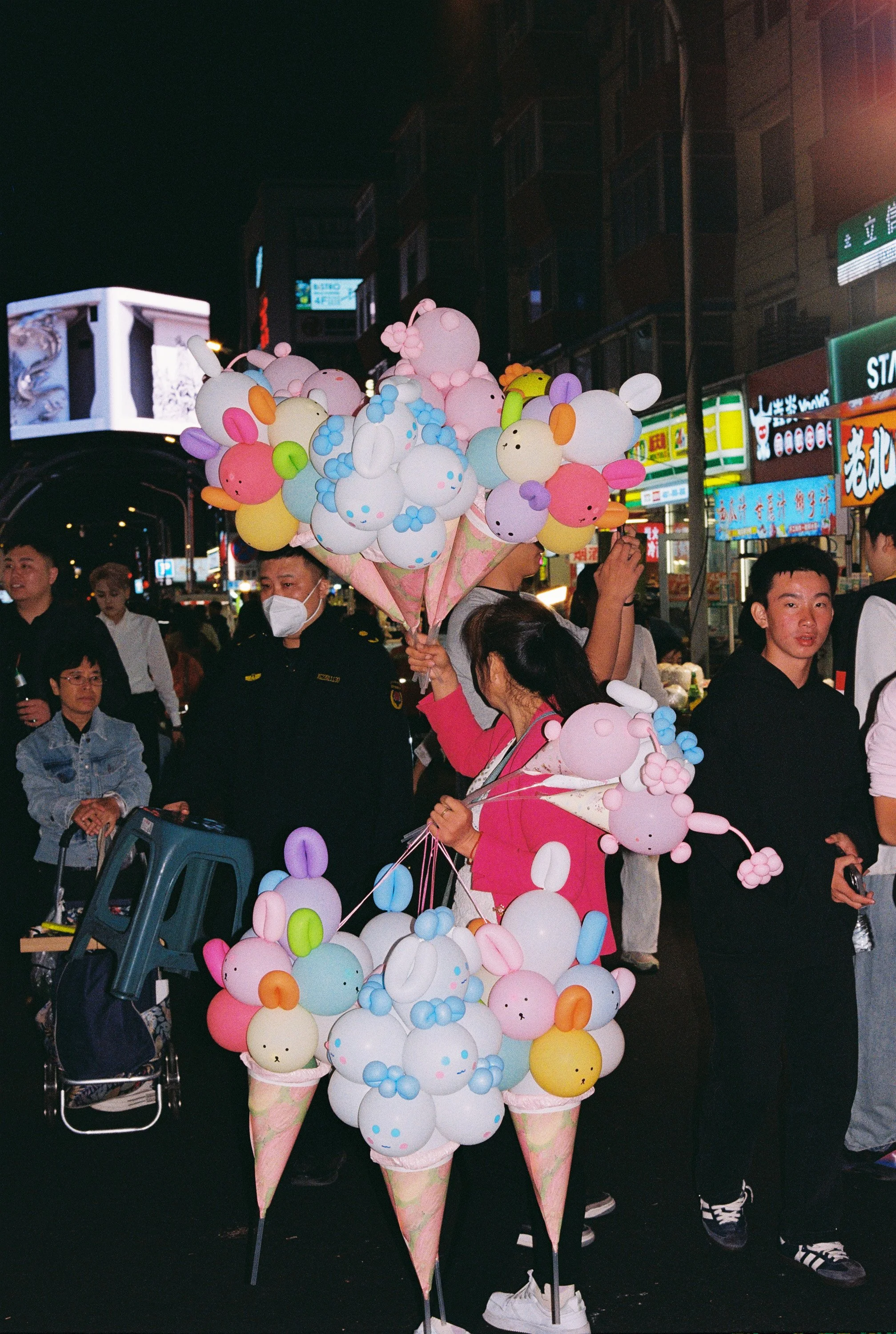b02618_000066.jpg