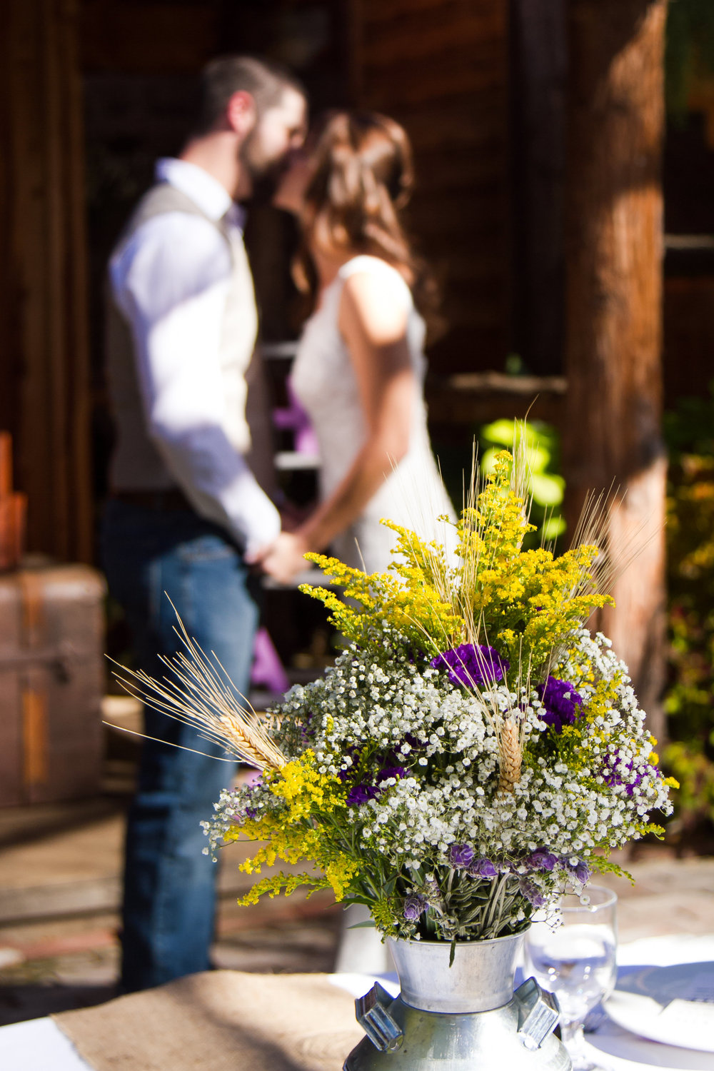 Velours Designs | Redding California | Wedding Florist