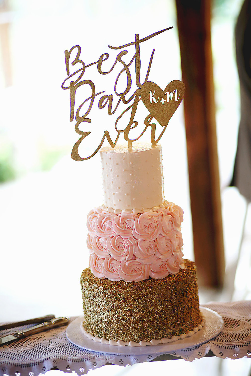 Pink and Gold Cake | Velours Designs | Redding, CA | Katelyn Parra Photography