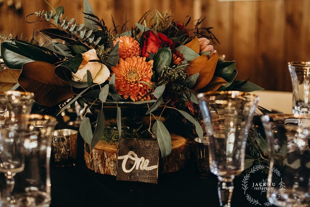 Rustic Bohemian Wedding | Velours Floral Designs | Jack Vu Photography