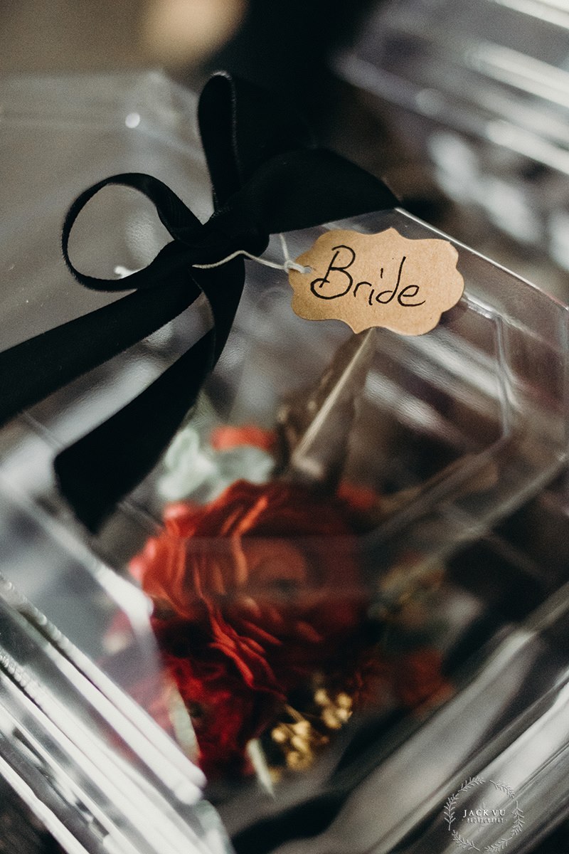 Rustic Bohemian Wedding | Velours Floral Designs | Jack Vu Photography