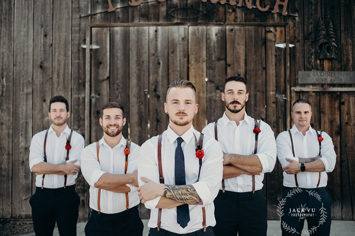 Rustic Bohemian Wedding | Velours Floral Designs | Jack Vu Photography