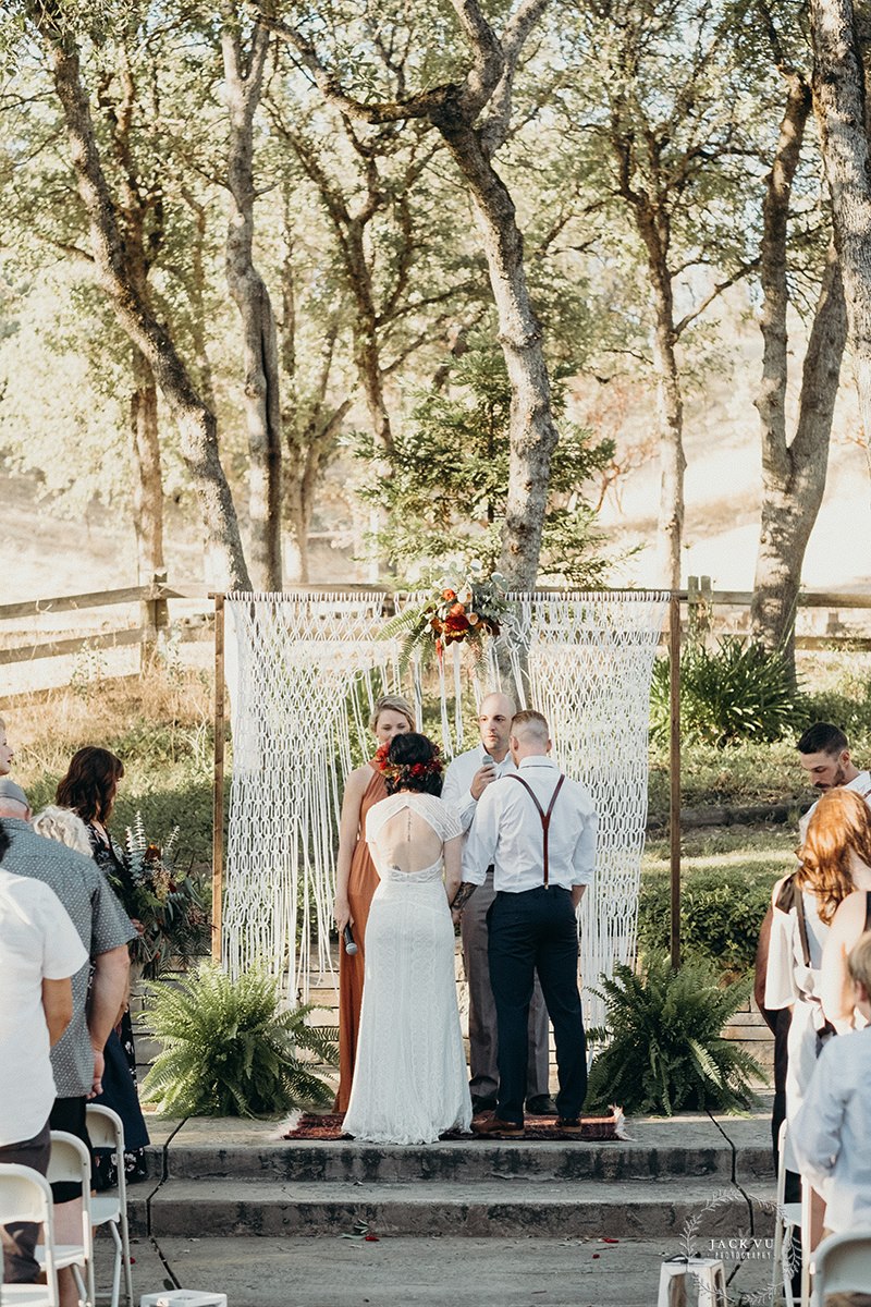 Rustic Bohemian Wedding | Velours Floral Designs | Jack Vu Photography