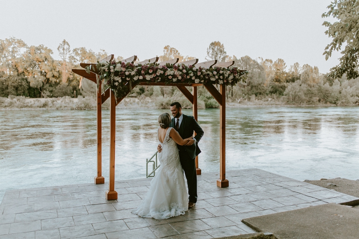 Sacramento River Wedding | Velours Designs