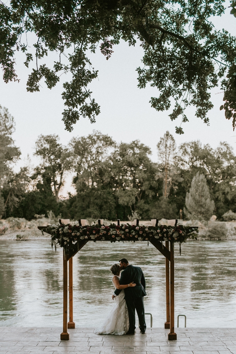 Sacramento River Wedding | Velours Designs