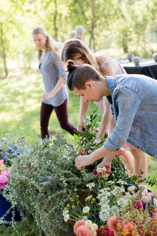 Velours Designs Picinic Flower Workshop