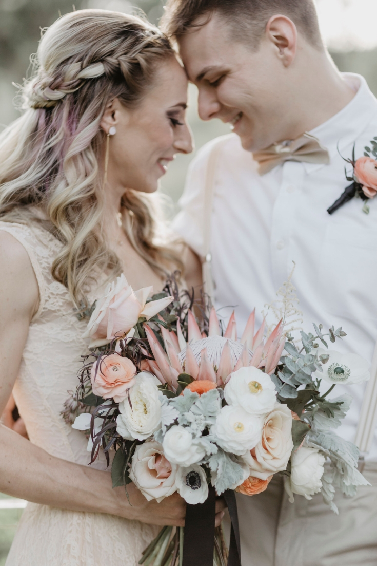 Bohemian Summer Wedding | Velours Designs | Marianna Chambard Photography