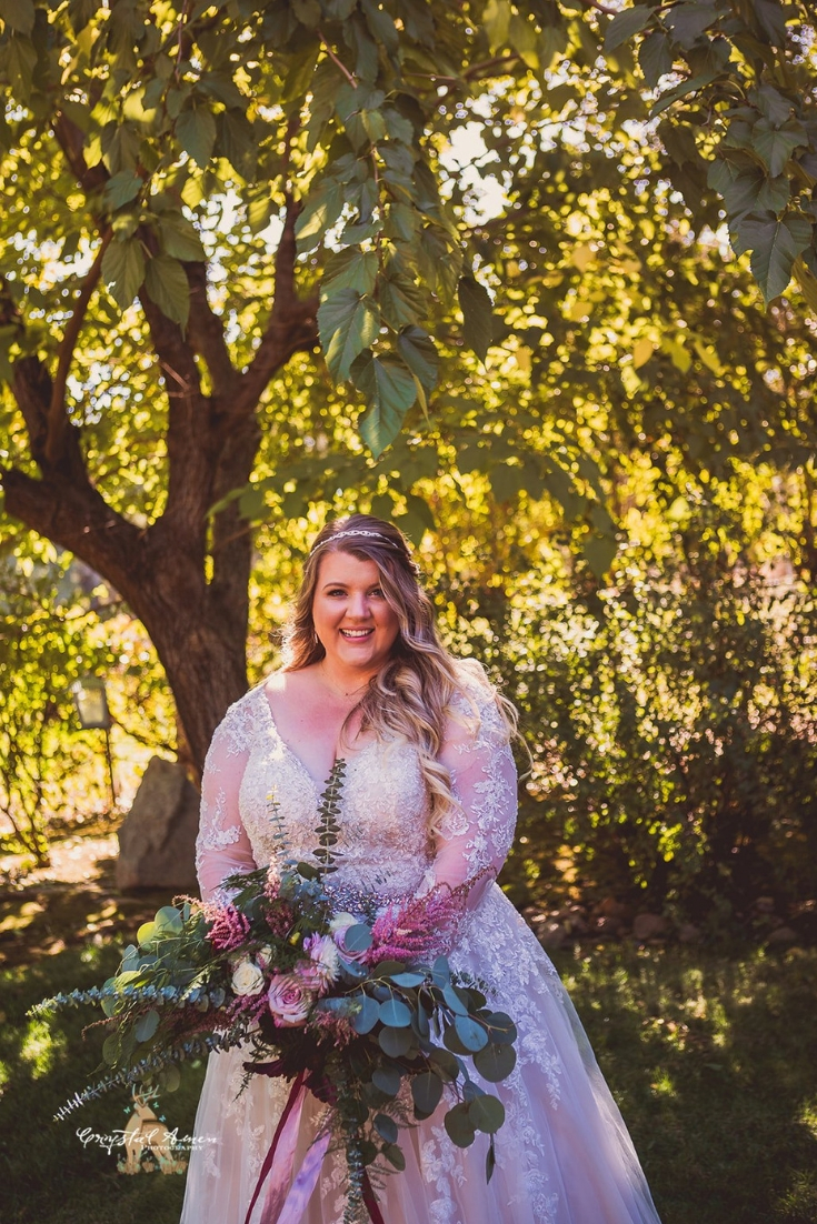 Country Garden Wedding | Velours Designs | Crystal Amen Photography