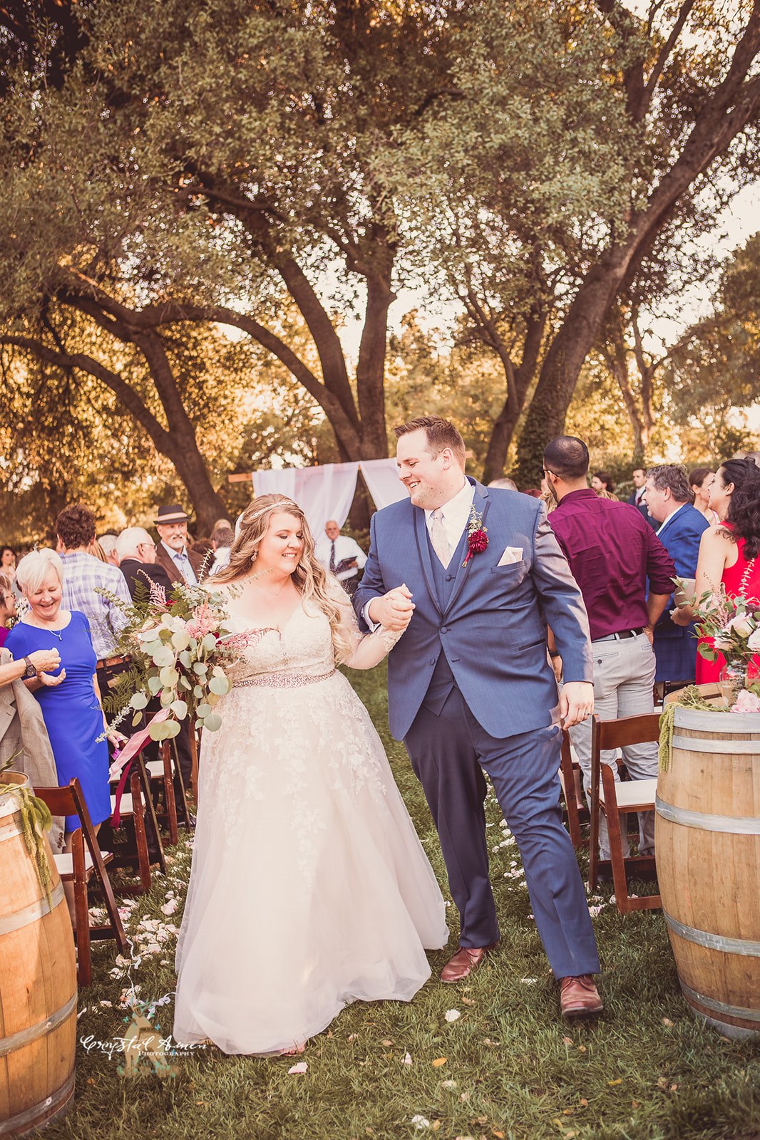 Country Garden Wedding | Velours Designs | Crystal Amen Photography