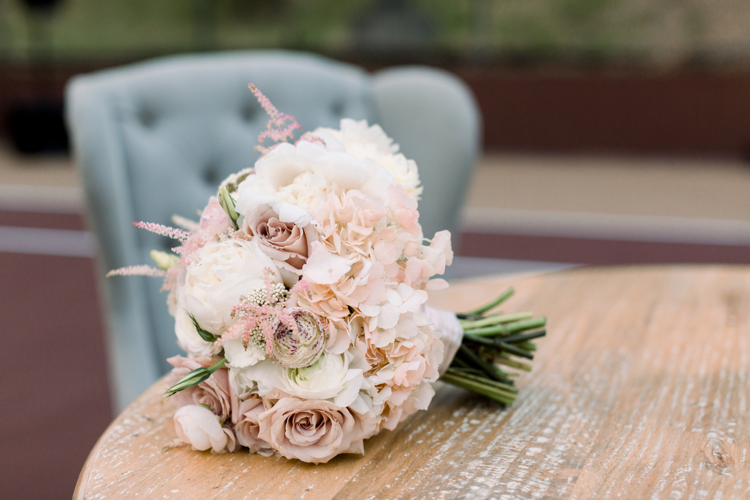 Spring Garden Wedding | Velours Designs