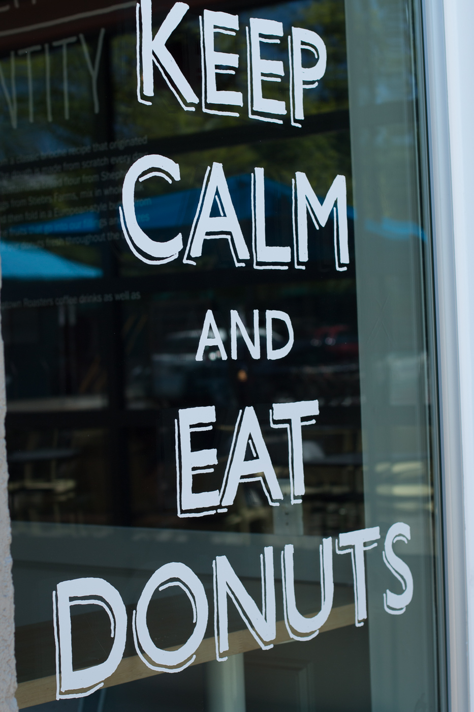eat donuts keep calm.jpg