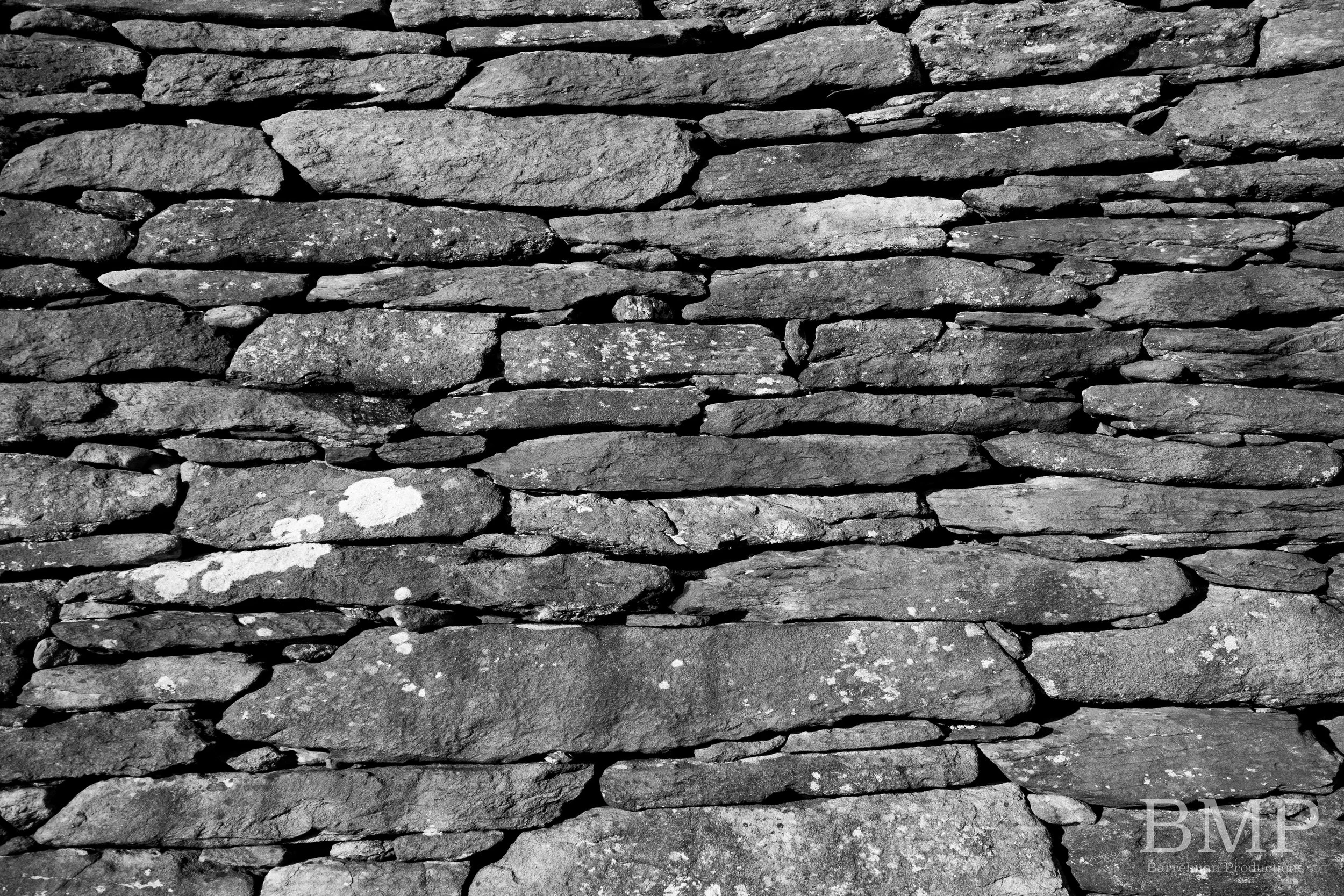 BMP-18.Gallarus.Oratory.BW-3.jpg