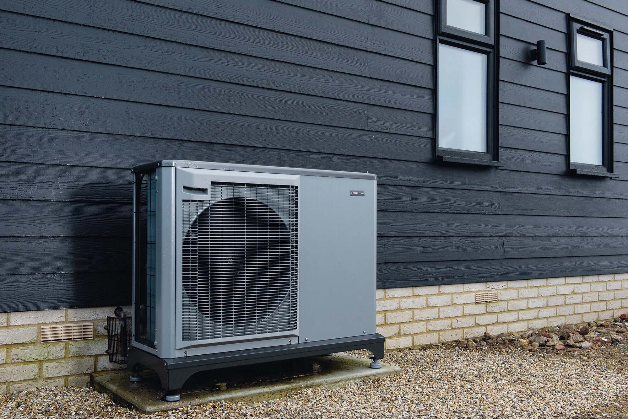 air-source-heat-pump.jpg
