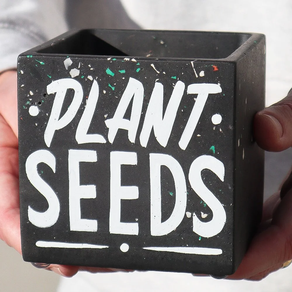 SquarePot_PlantSeeds-2.jpg