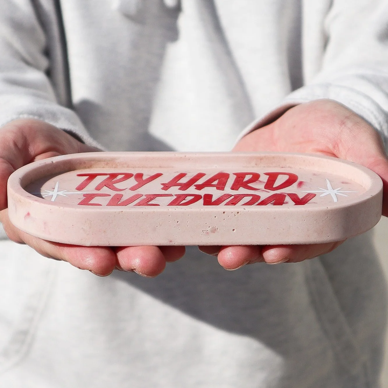 Tray_TryHardEveryday_PinkRed-2.jpg