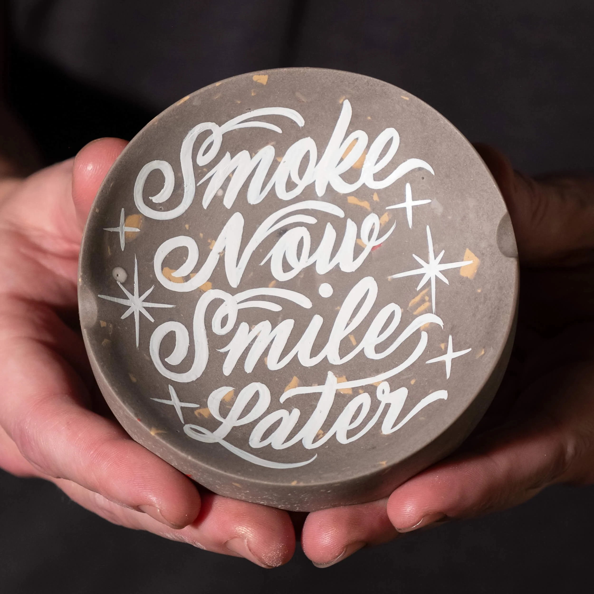Ashtray Round- Smoke Now - Earth w- White-1.jpg