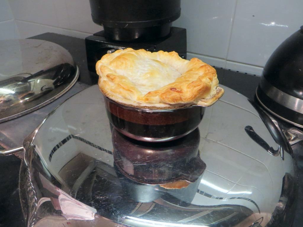 Beef Bourguignon Pies as cooked by Miss Esse!
