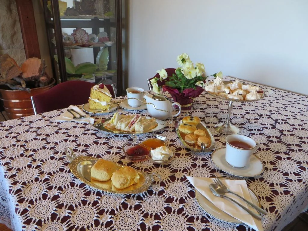 Country Afternoon Tea for Mother's Day 2017!