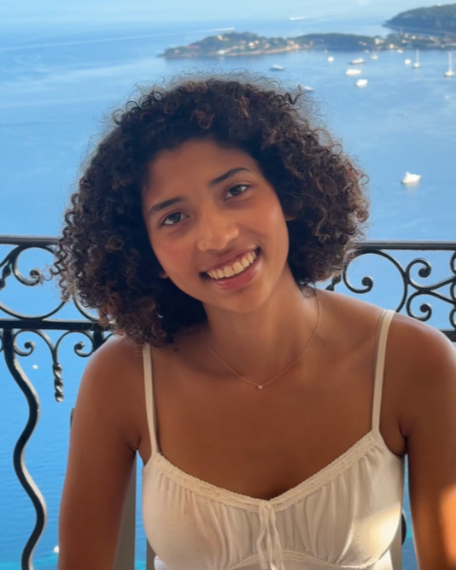 TAJA RICHARDSON - HISTORIAN &amp; FINANCE