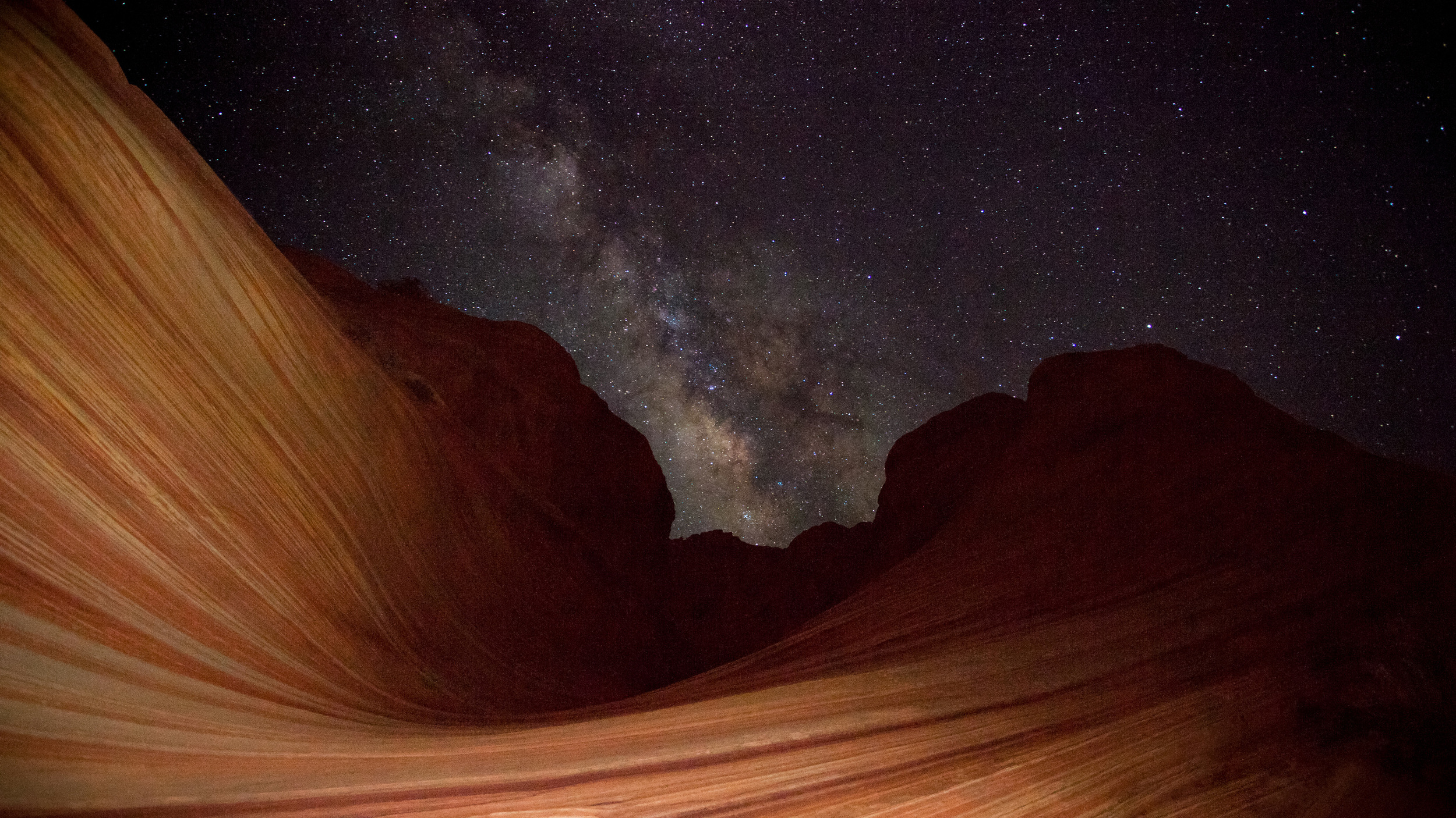 Milky Way Core over the Wave