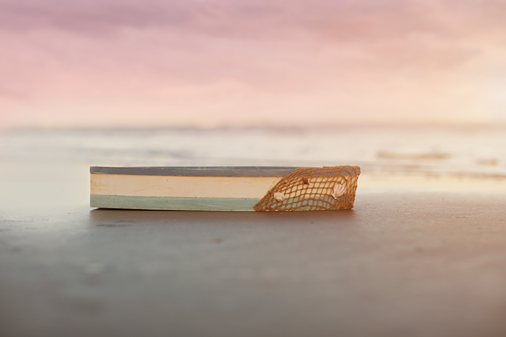 boat_close 3small.png