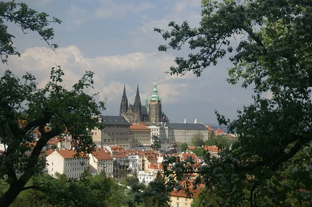 castle-224484_640.jpg