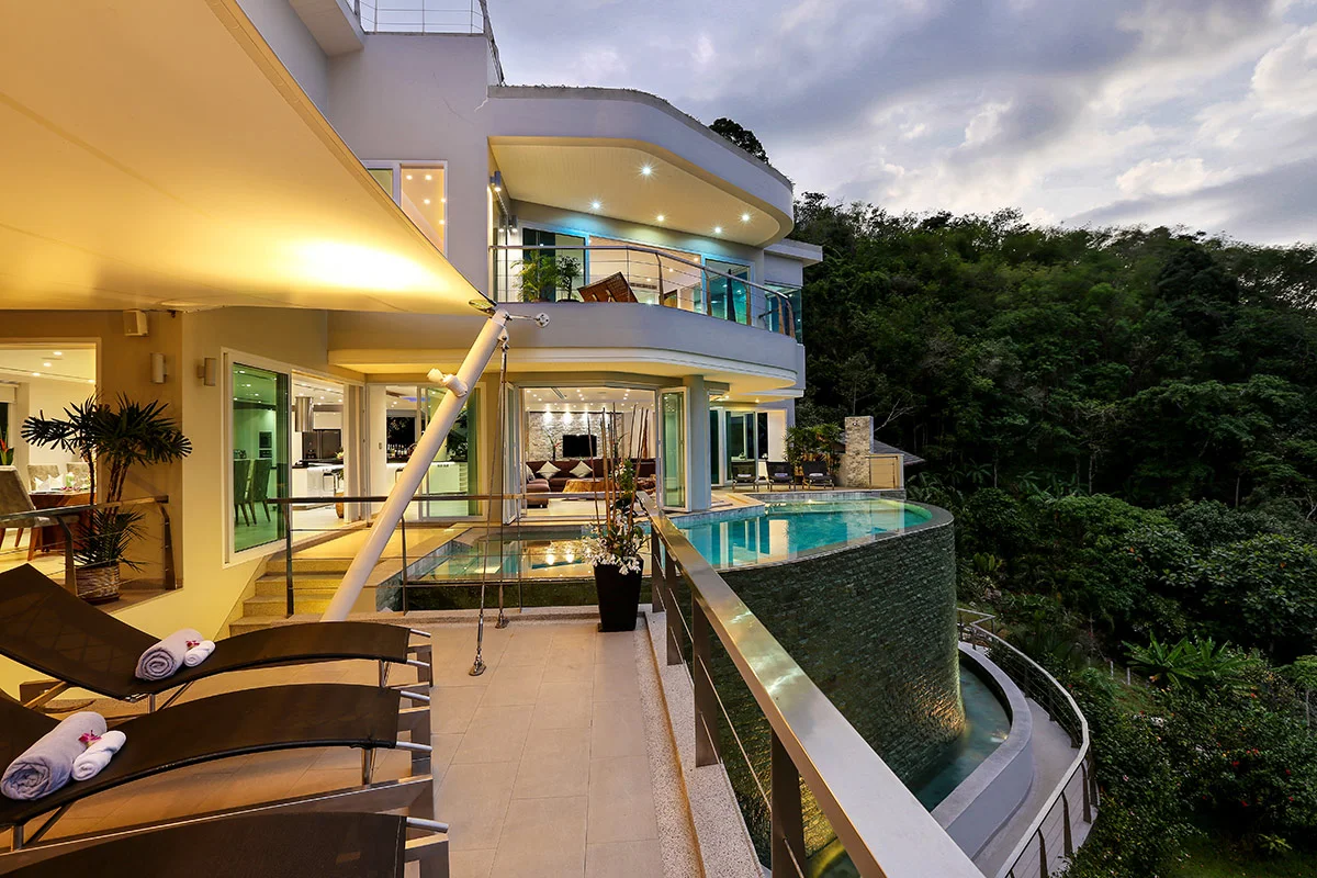 rent a villa in phuket thailand