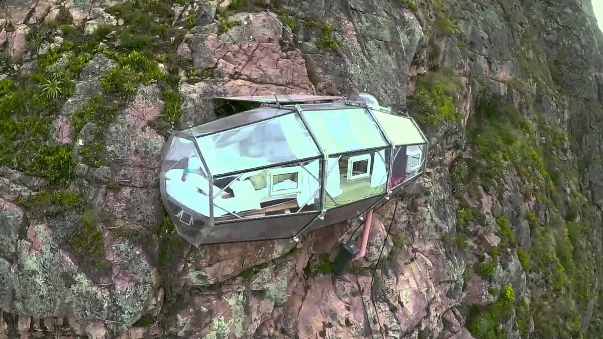 capsule hotel in peru