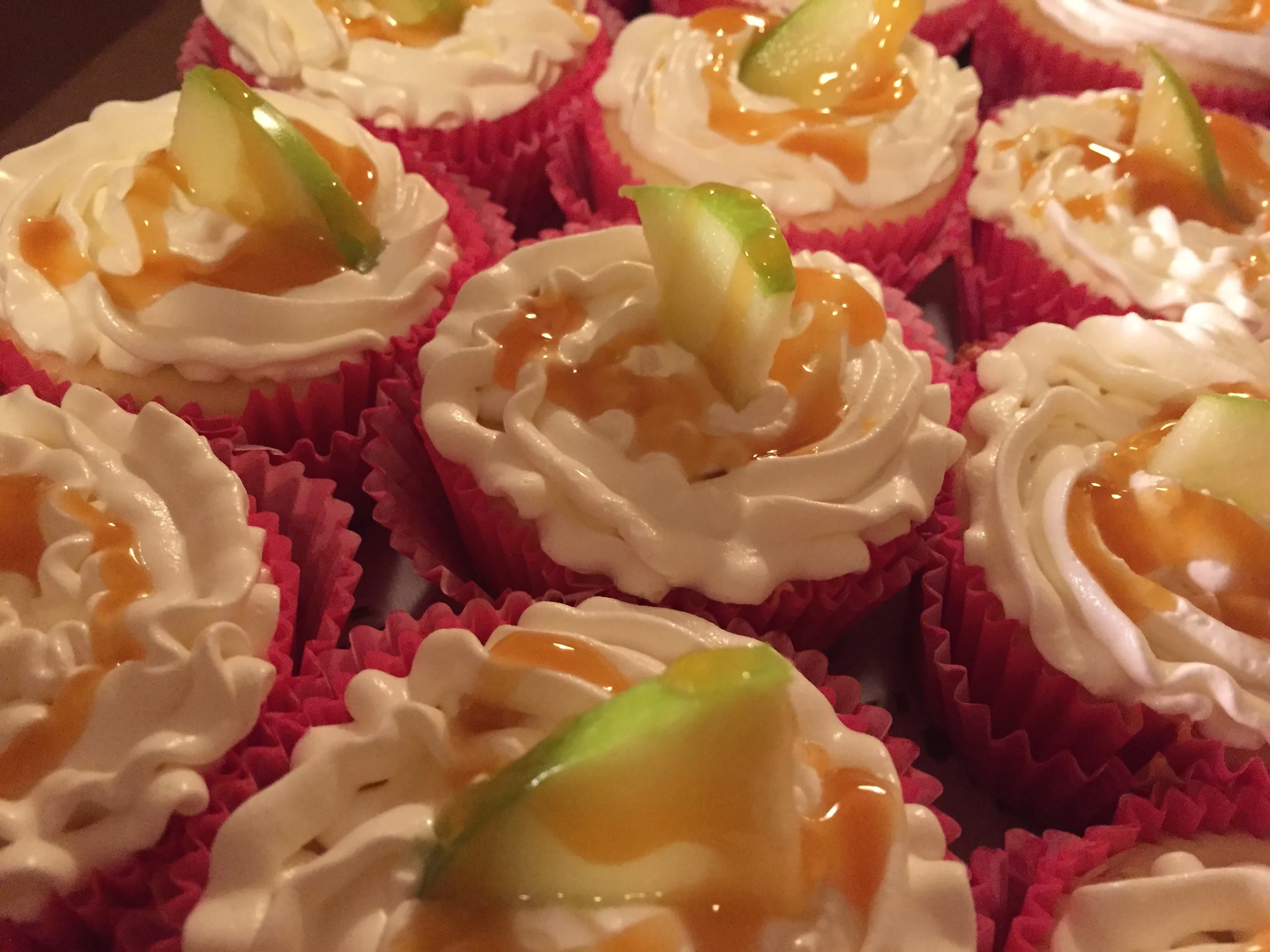 Apple Caramel Mini Cheesecakes