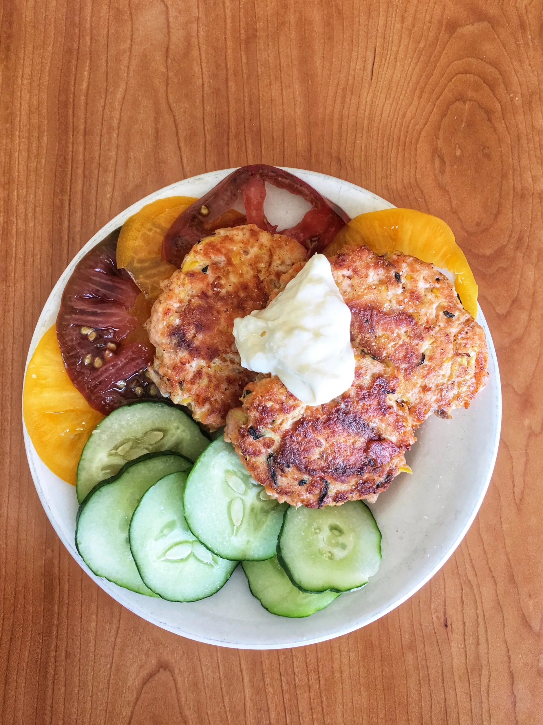 Quick zucchini salmon patties