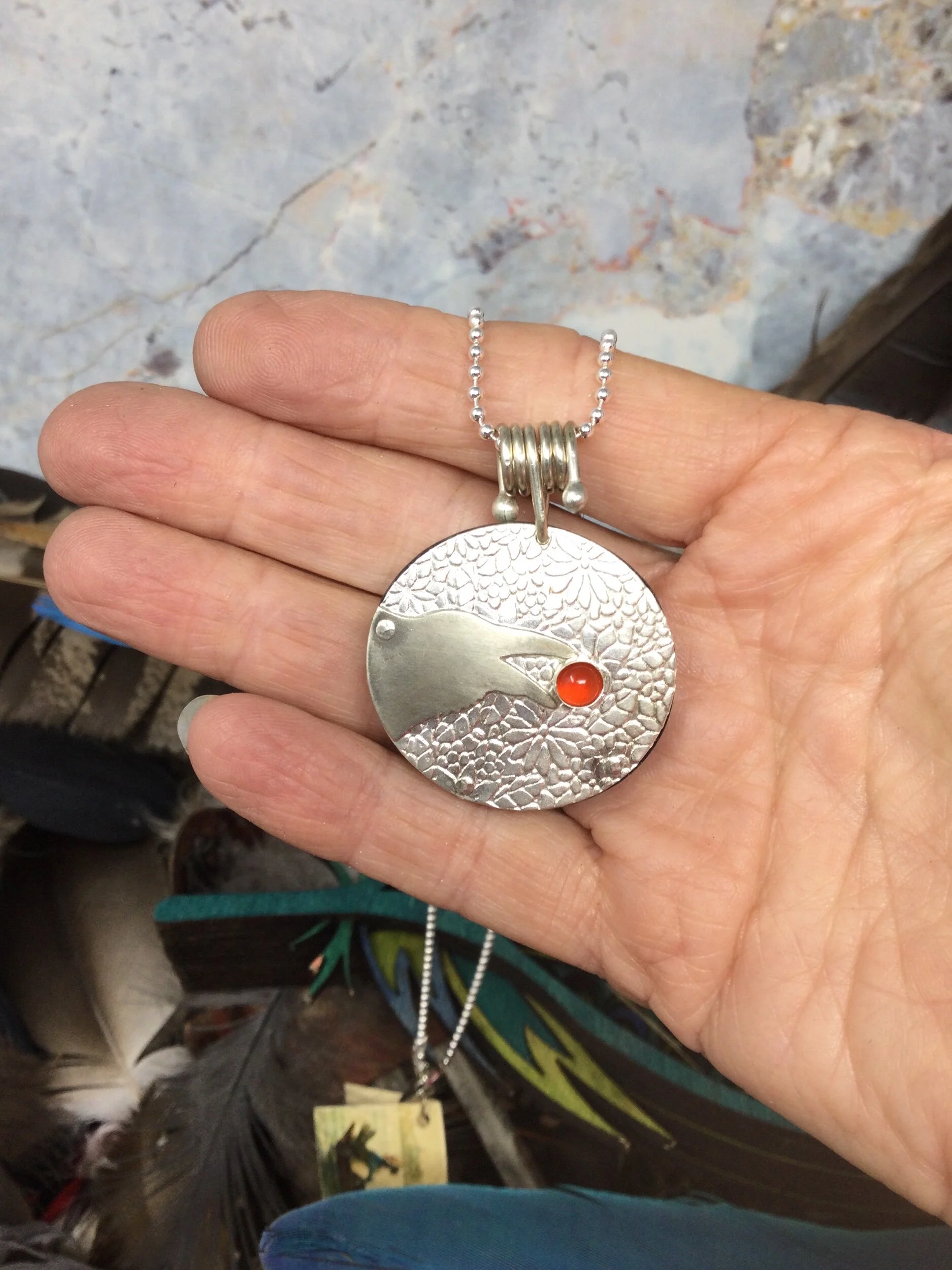 EA5919CF-427C-4FCE-9371-0E1B05600408