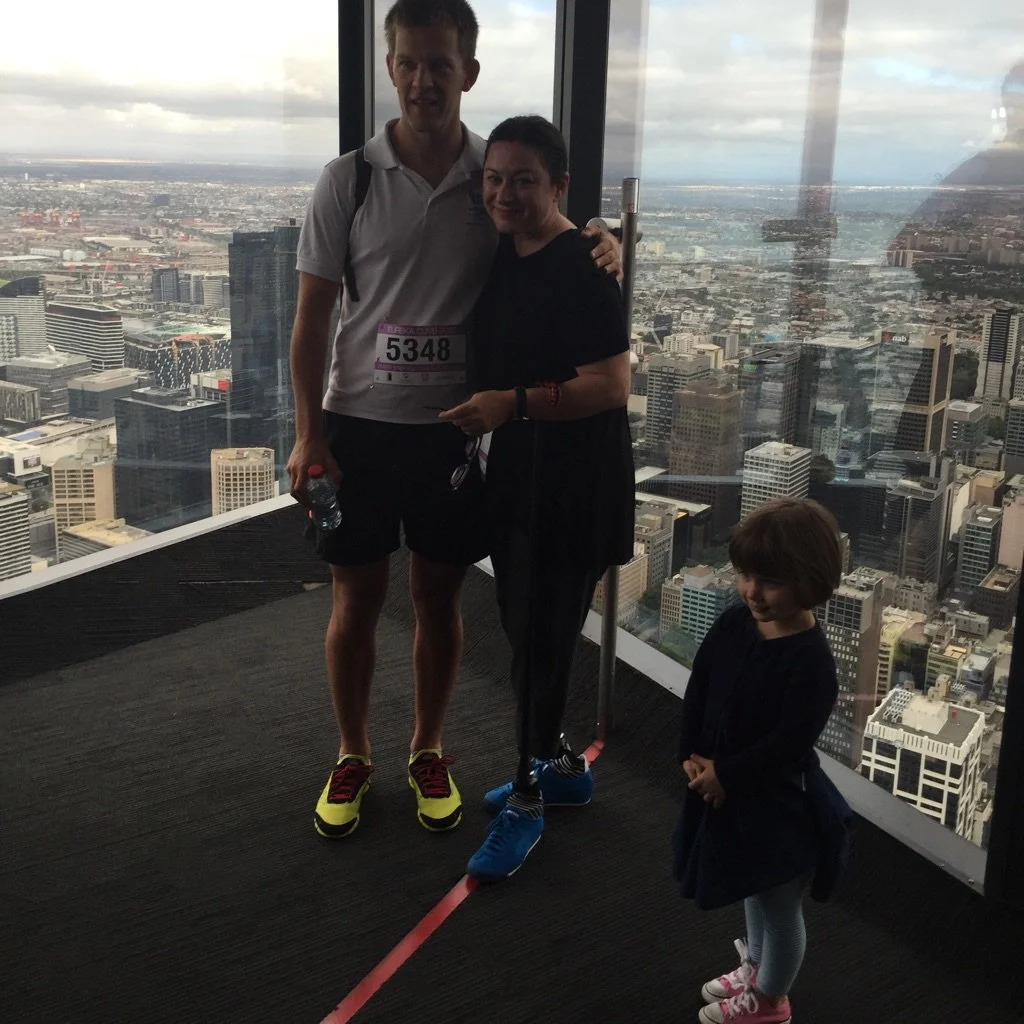 GILL HICKS CLIMBS EUREKA TOWER WITH APA SPORTS PHYSIOTHERAPIST AIDAN RICH