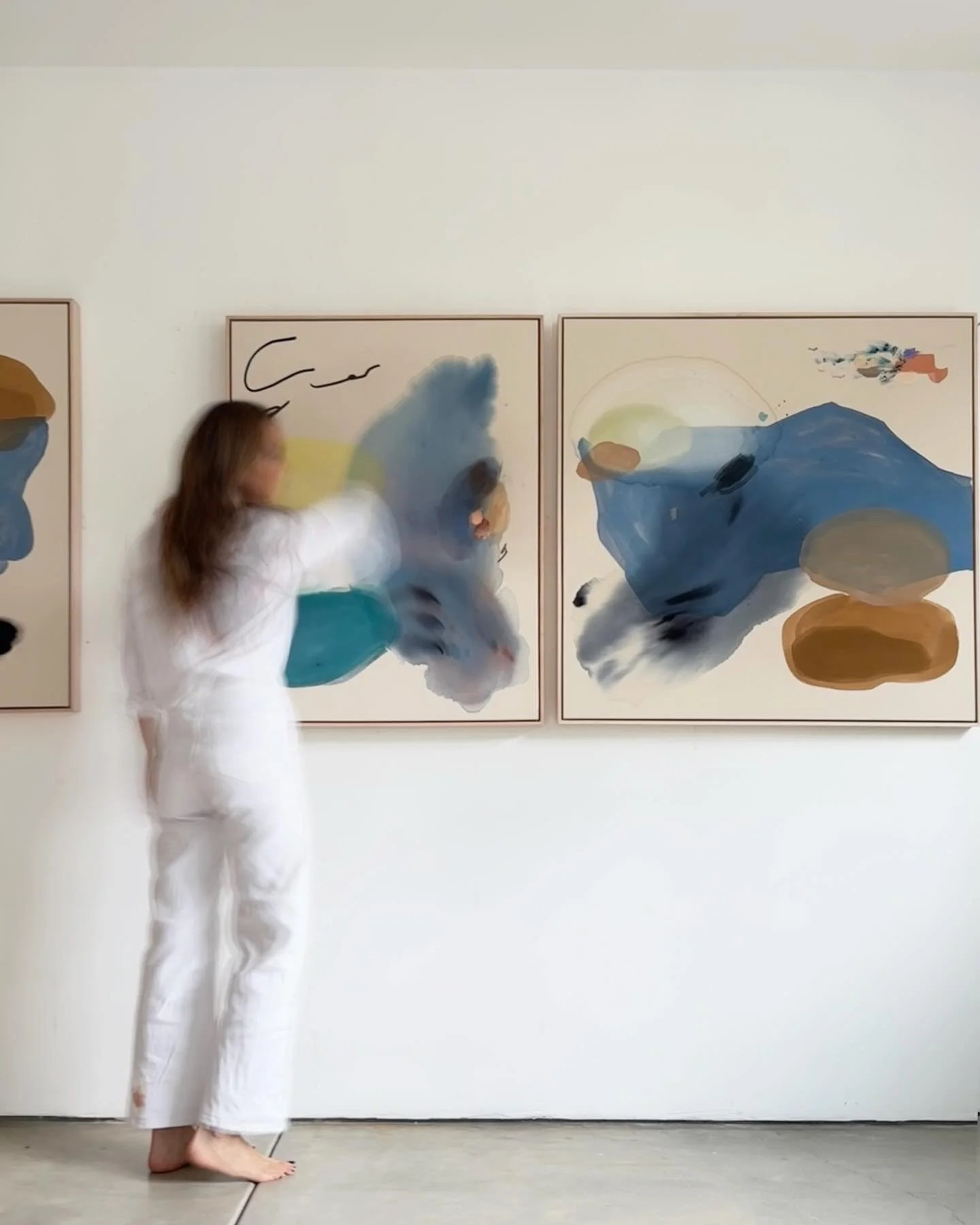 Auras, light streaks, and pooled pigment come to rest, echoing the movement and flow of nature.
.
Among the Clouds 40 x 30 inches 
Aura 40 x 40 inches
@uprisenyc