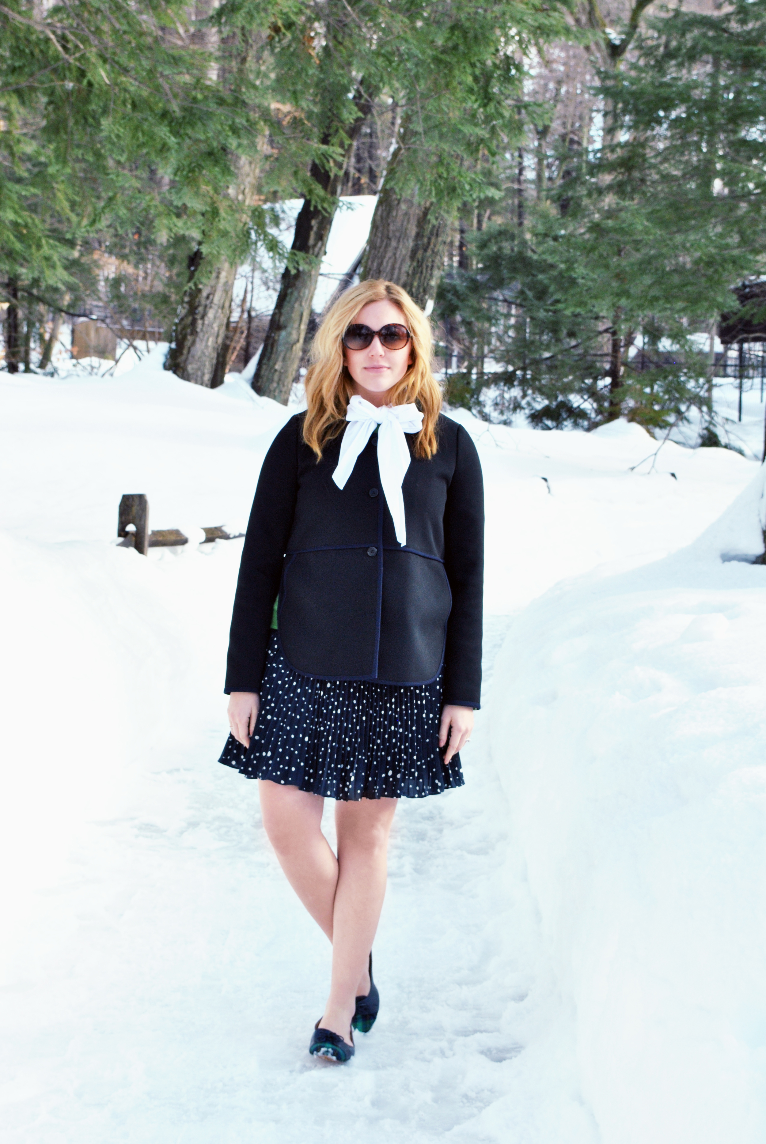 Navy and Pea Green wool overs outfit | thoughtfulwish