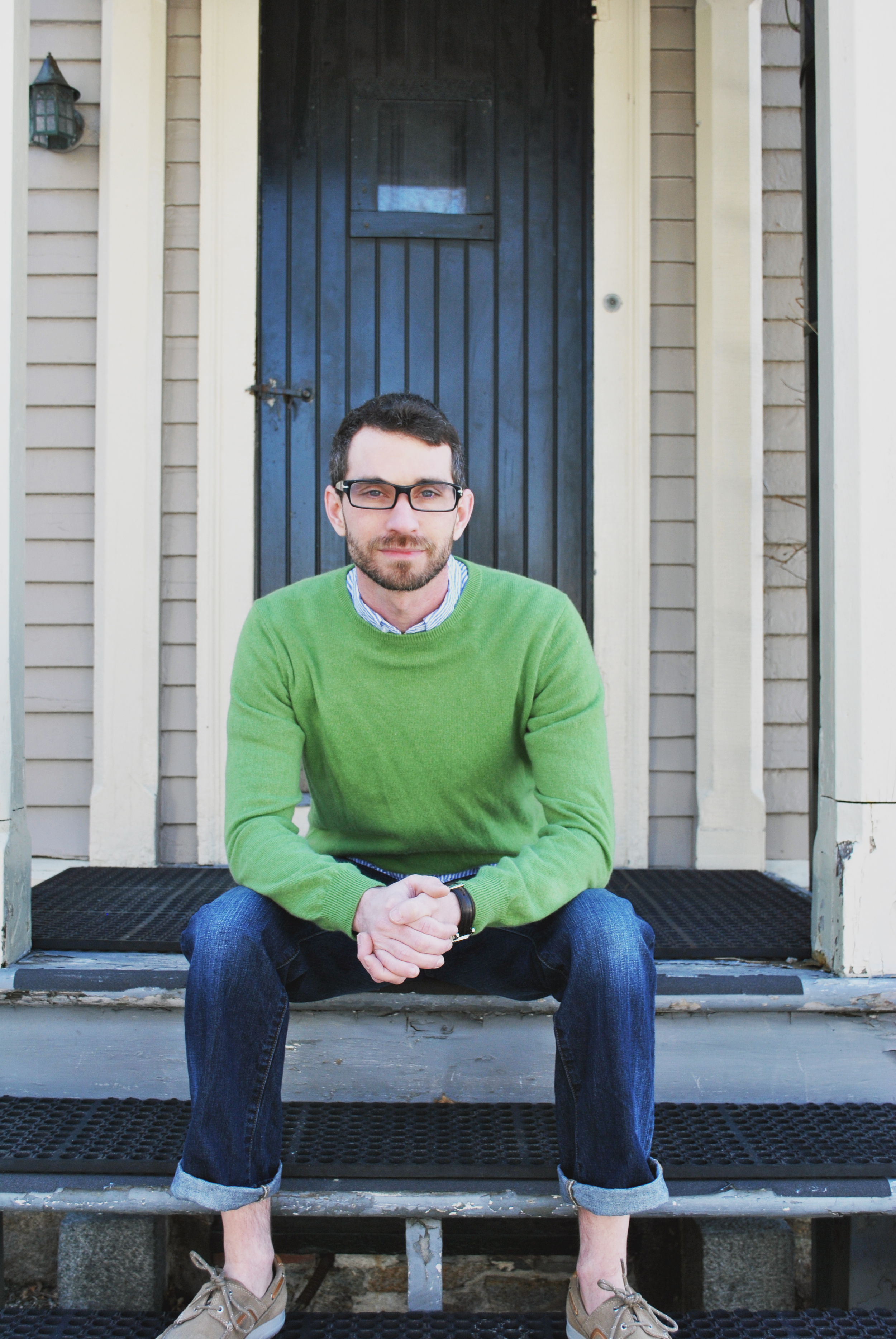 He wears - Green Prep