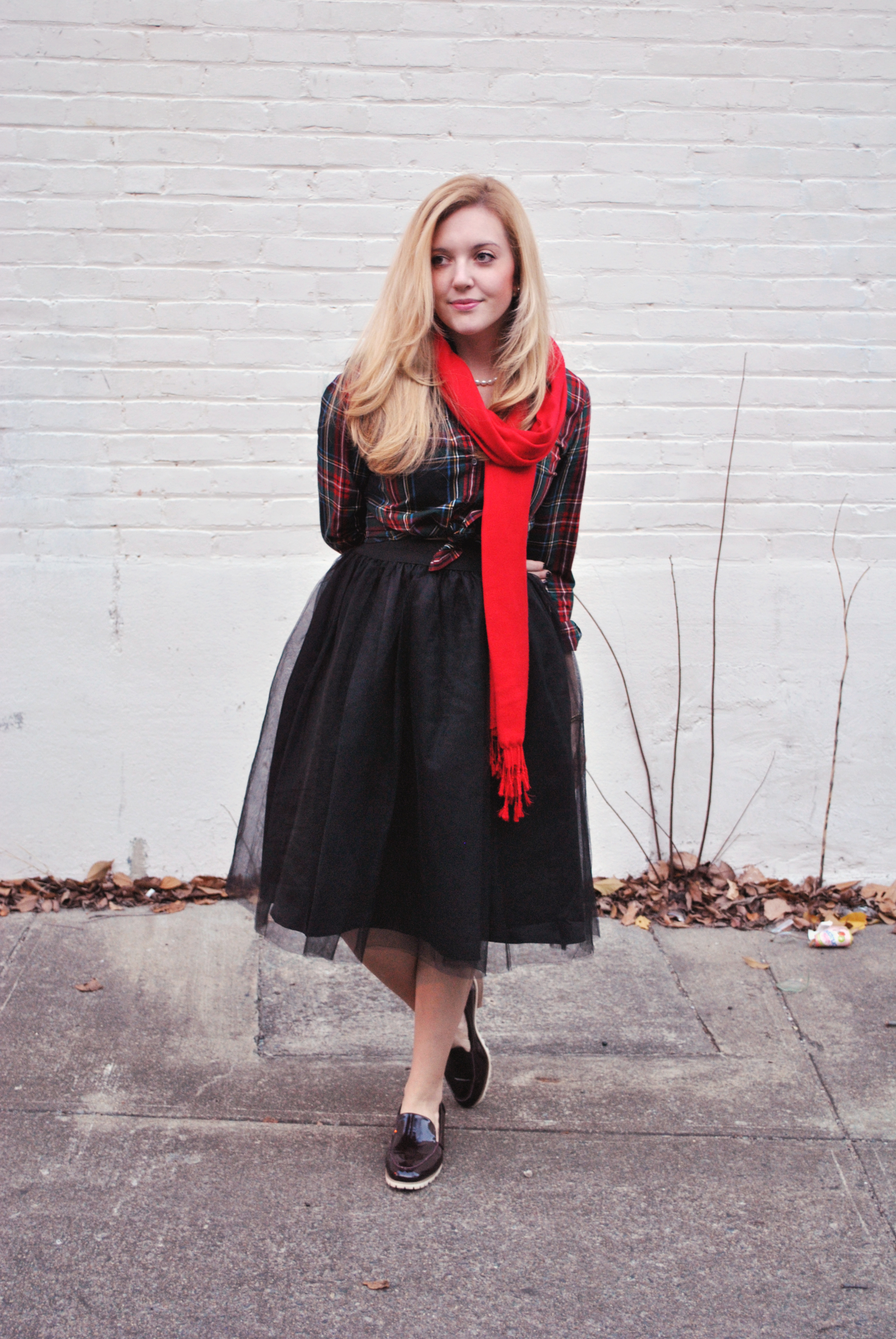 thoughtfulwish | plaid outfit // pearls // tulle skirt // preppy outfit // holiday outfit // kate spade // j.crew