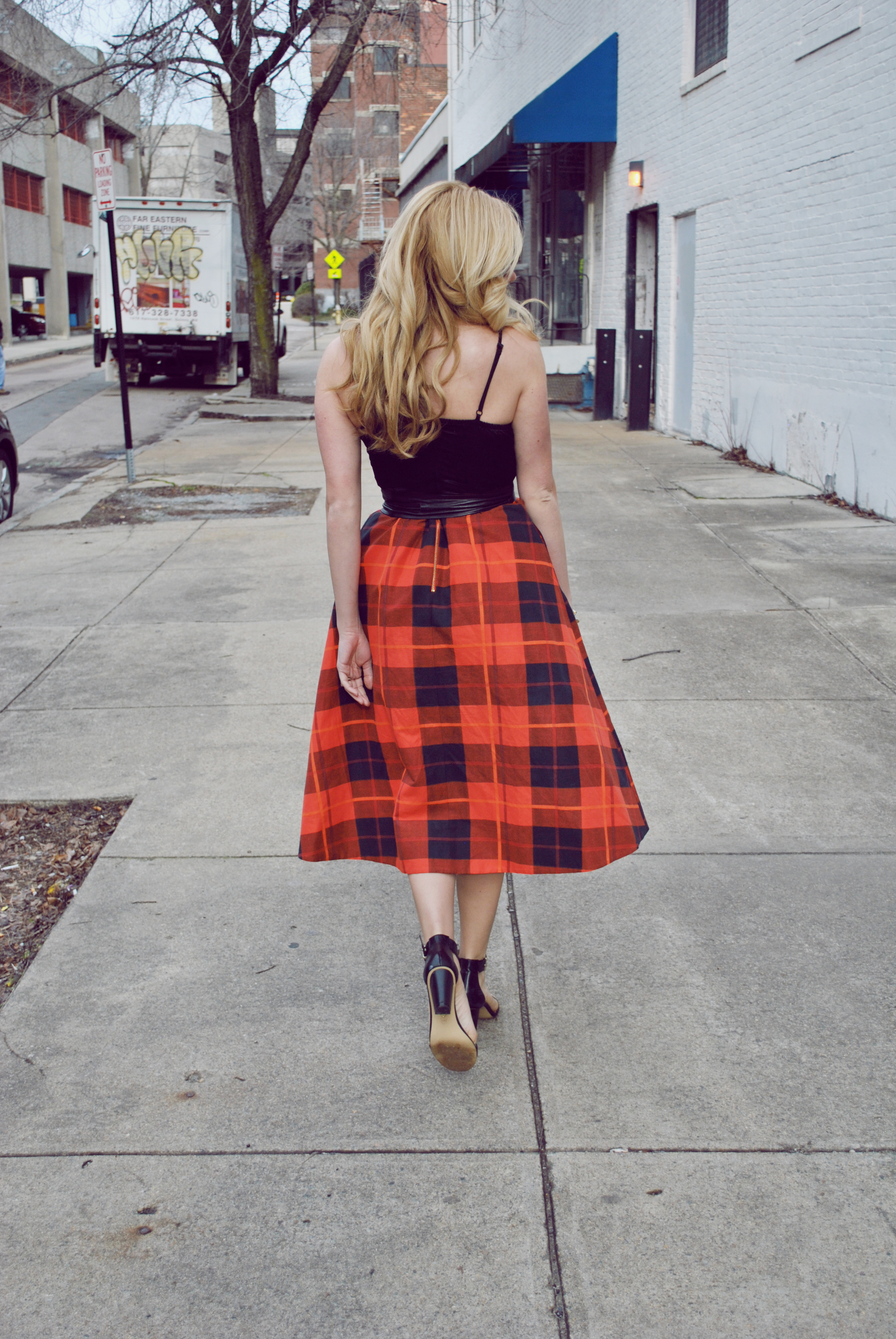 thoughtfulwish | meredith wish // boston // boston blogger // fashion blogger // plaid // valentine's day outfit // valentine's day look // red lip // #ootd // kate spade